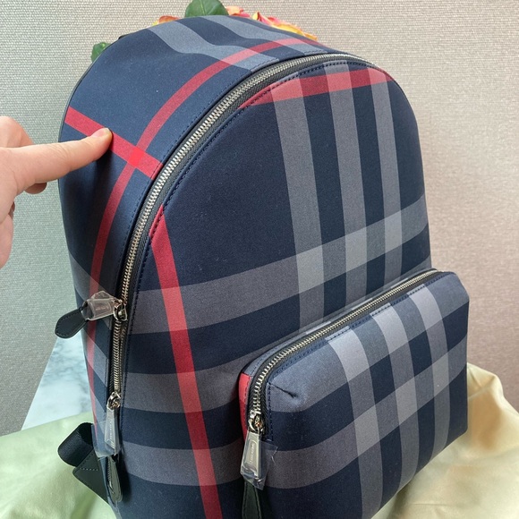 NWT Burberry Navy Grey IP Check Jeff Men’s Canvas Backpack - $1350 Retail - Picture 2 of 9